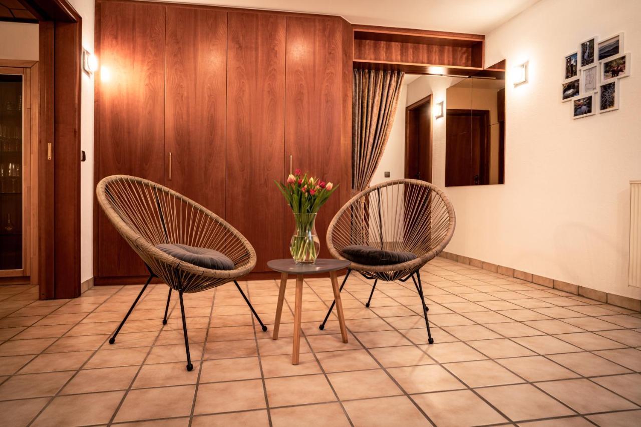 Haus Tanja Apartment ฟรอยเดนชตัดท์ ภายนอก รูปภาพ