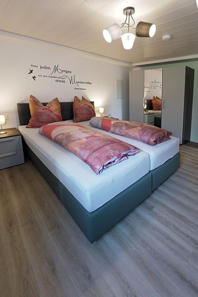Haus Tanja Apartment ฟรอยเดนชตัดท์ ภายนอก รูปภาพ