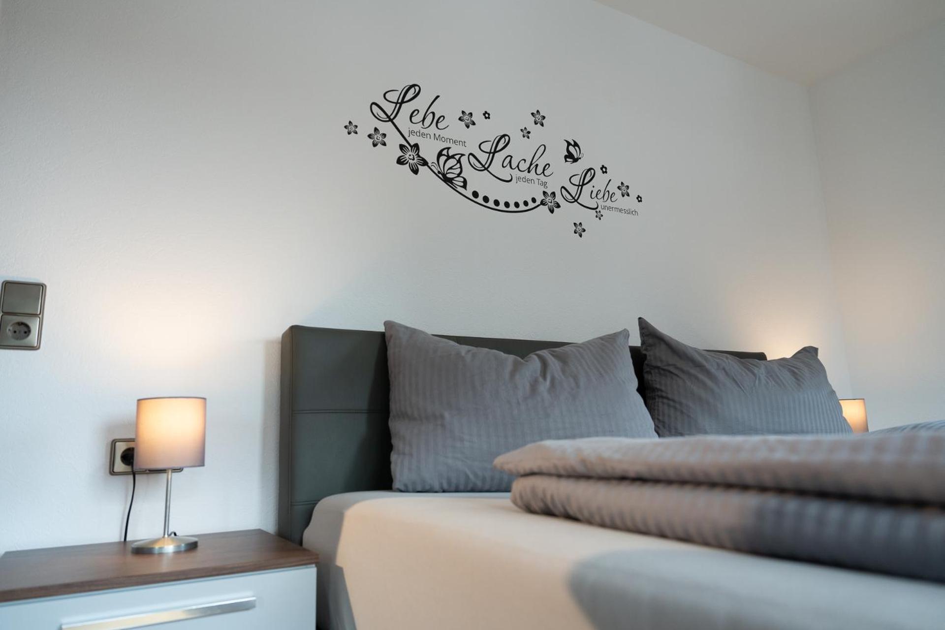 Haus Tanja Apartment ฟรอยเดนชตัดท์ ภายนอก รูปภาพ